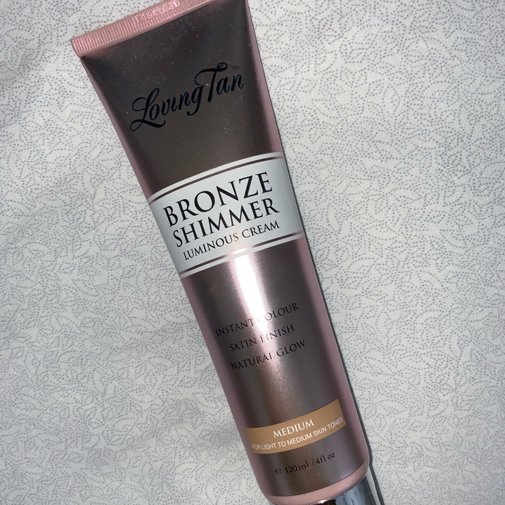 loving tan bronze shimmer luminous cream🌞